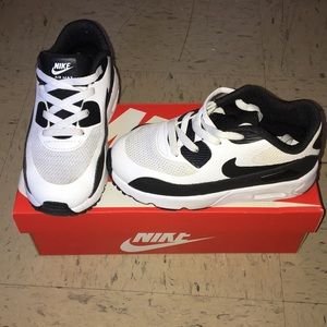 Nike Air Max 90 Ultra 2.0 Toddler Size 9
